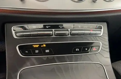 MERCEDES-BENZ Klasa E 