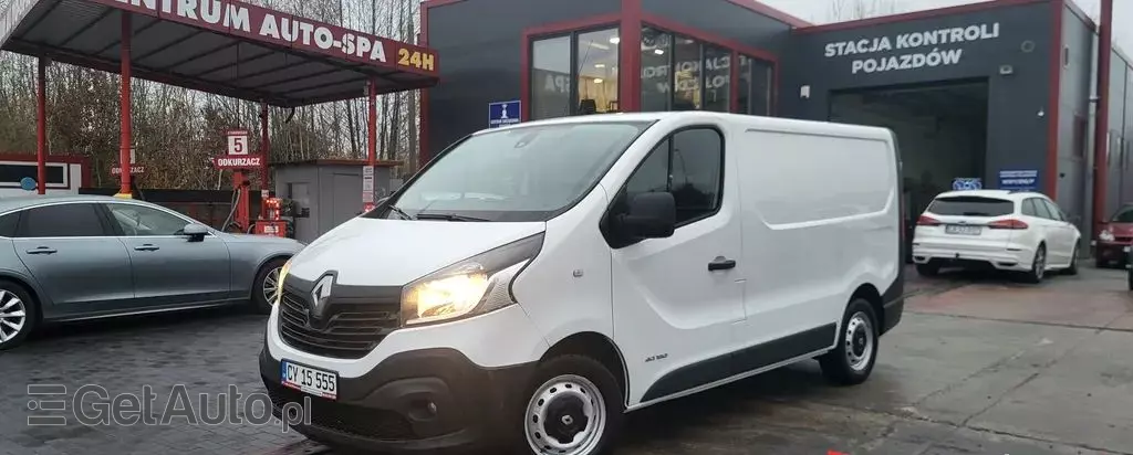 RENAULT Trafic 