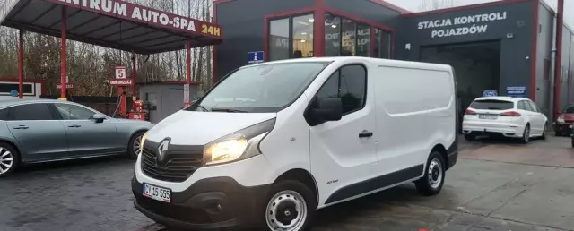 RENAULT Trafic 