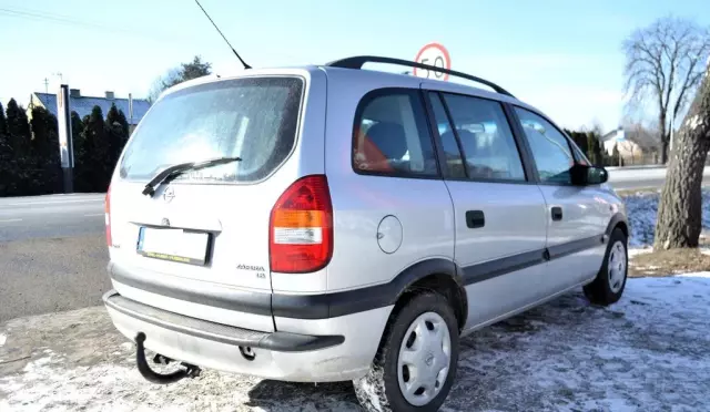 OPEL Zafira 