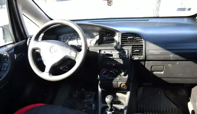 OPEL Zafira 
