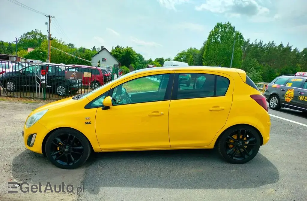 OPEL Corsa 
