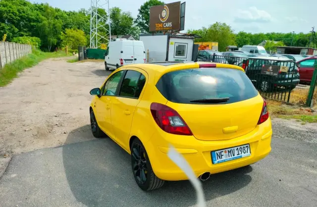 OPEL Corsa 