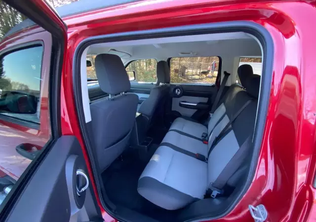 DODGE Nitro 2.8 CRD DPF SE