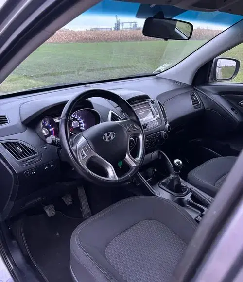 HYUNDAI Ix35 