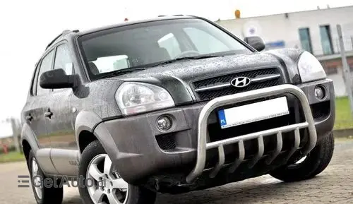 HYUNDAI Tucson 