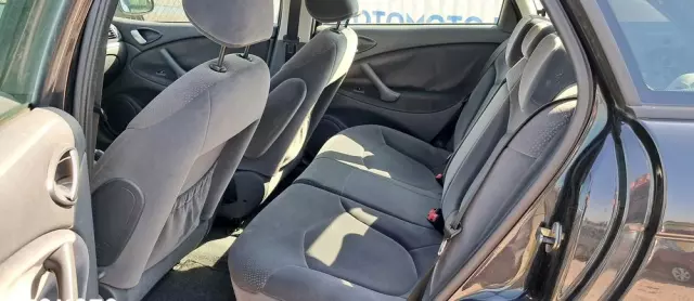 CITROËN C5 2.0i 16V Dynamique