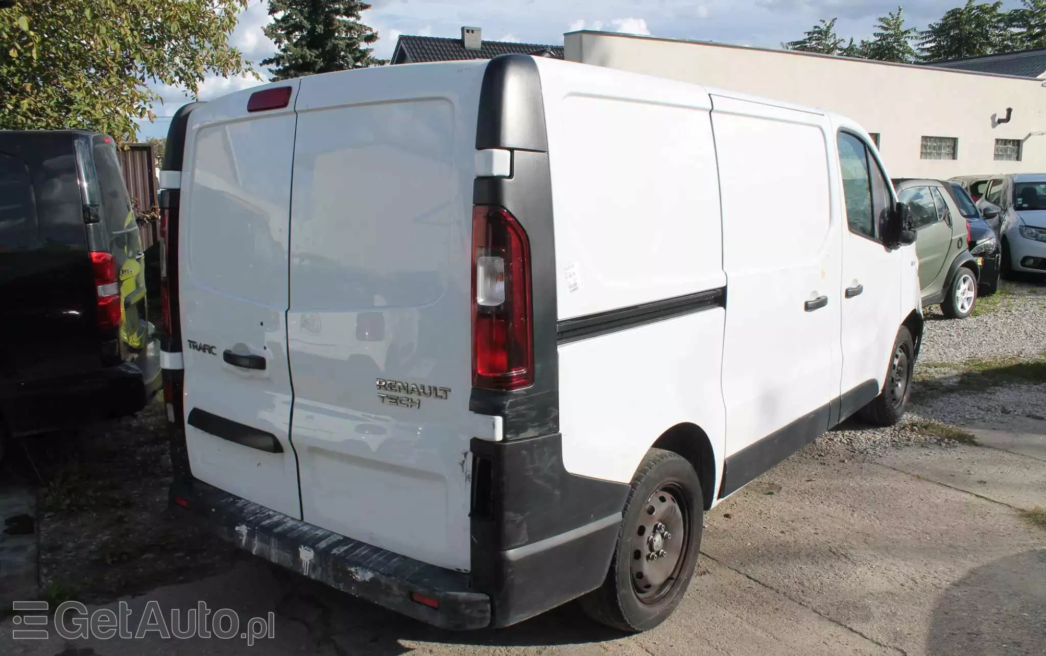 RENAULT Trafic 