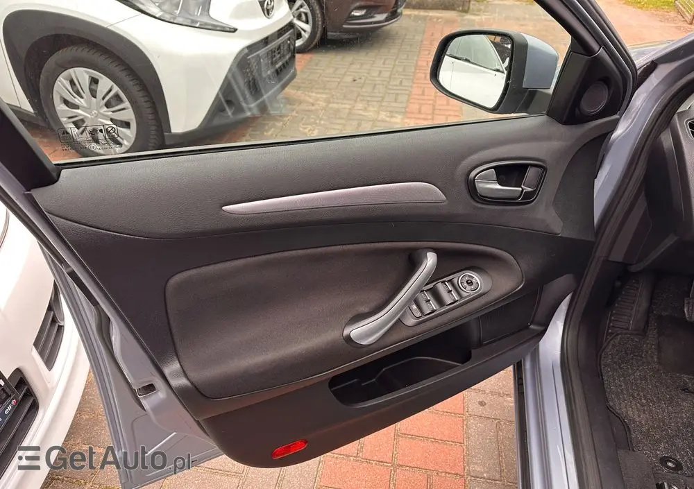 FORD Mondeo 1.6 Ambiente