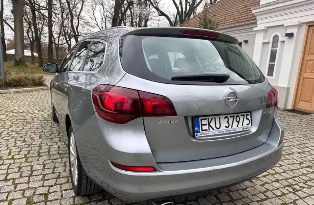 OPEL Astra 
