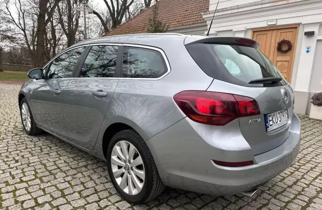 OPEL Astra 