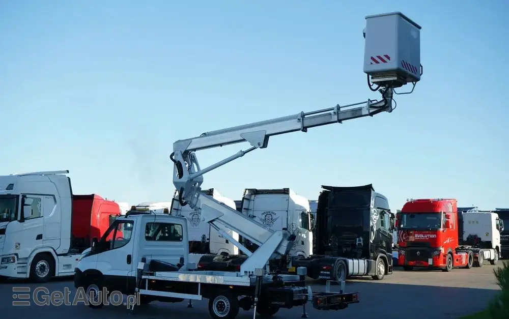 IVECO DAILY 35-120 / ZWYŻKA / PODNOŚNIK KOSZOWY  20 METRÓW / 4 PODPORY / MANUAL / 2017 