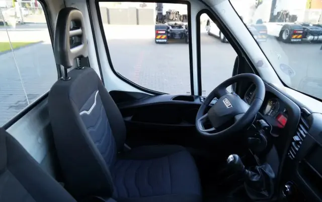 IVECO DAILY 35-120 / ZWYŻKA / PODNOŚNIK KOSZOWY  20 METRÓW / 4 PODPORY / MANUAL / 2017 