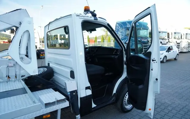 IVECO DAILY 35-120 / ZWYŻKA / PODNOŚNIK KOSZOWY  20 METRÓW / 4 PODPORY / MANUAL / 2017 