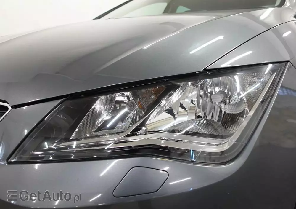 SEAT Leon 1.6 TDI DPF E-Ecomotive Reference