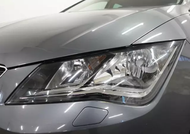 SEAT Leon 1.6 TDI DPF E-Ecomotive Reference