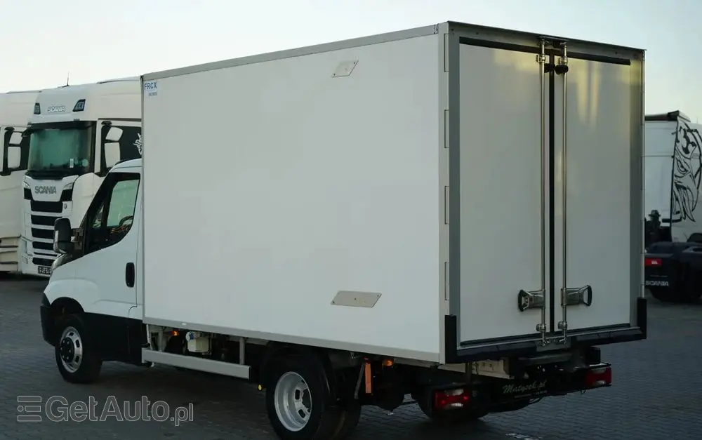 IVECO DAILY 35-130 / CHŁODNIA / AGREGAT CARRIER PULSOR 400 / - 