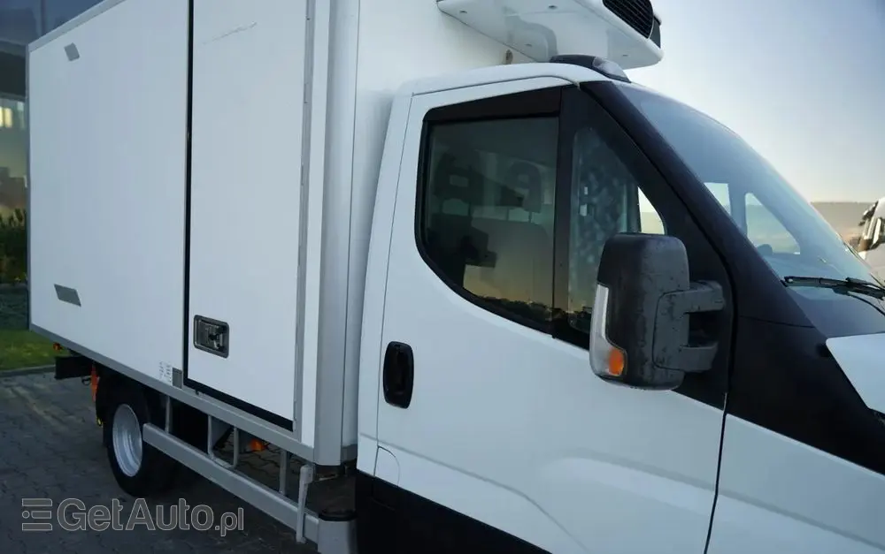 IVECO DAILY 35-130 / CHŁODNIA / AGREGAT CARRIER PULSOR 400 / - 