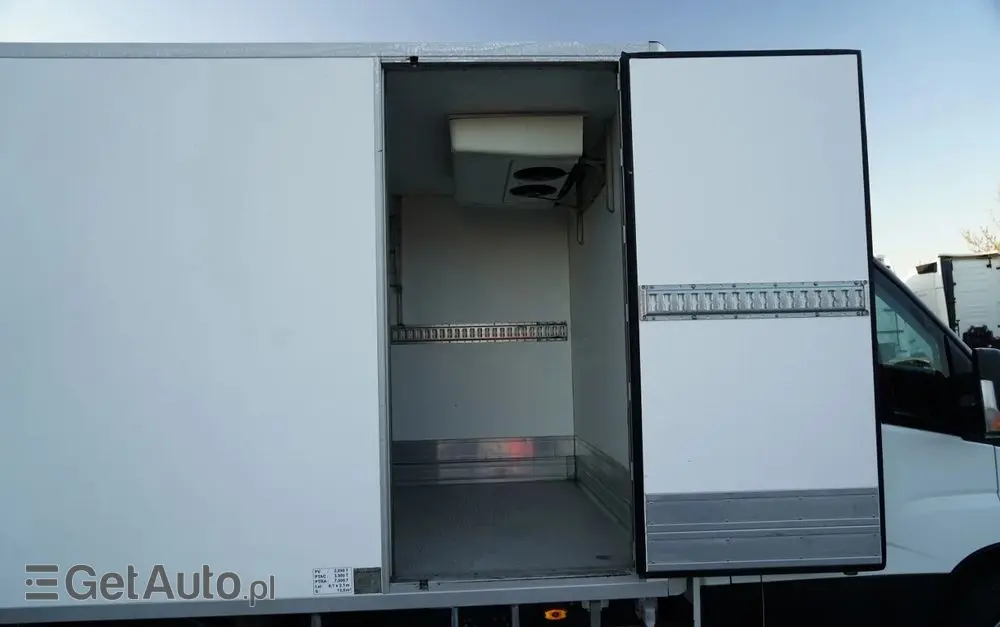 IVECO DAILY 35-130 / CHŁODNIA / AGREGAT CARRIER PULSOR 400 / - 