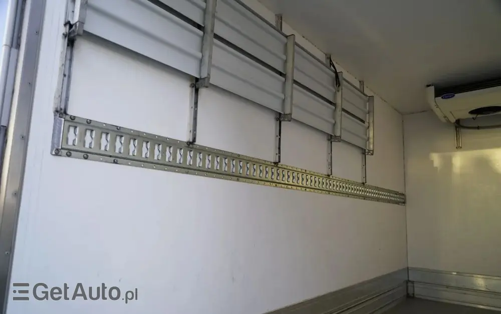 IVECO DAILY 35-130 / CHŁODNIA / AGREGAT CARRIER PULSOR 400 / - 