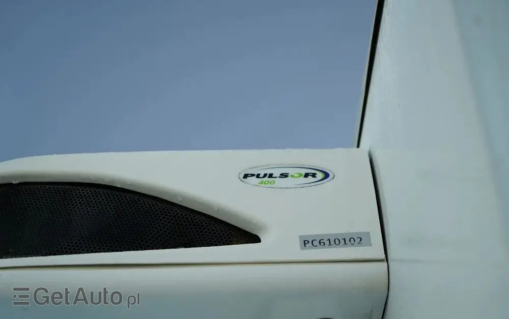 IVECO DAILY 35-130 / CHŁODNIA / AGREGAT CARRIER PULSOR 400 / - 