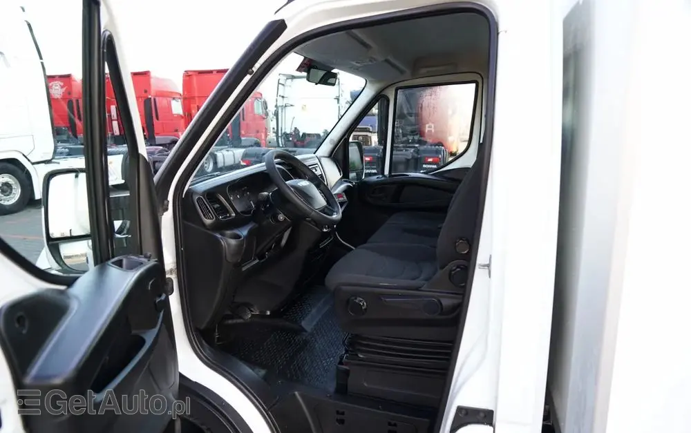 IVECO DAILY 35-130 / CHŁODNIA / AGREGAT CARRIER PULSOR 400 / - 