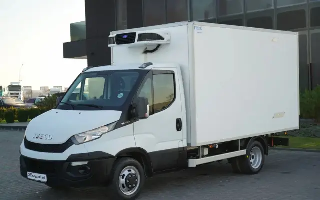 IVECO DAILY 35-130 / CHŁODNIA / AGREGAT CARRIER PULSOR 400 / - 