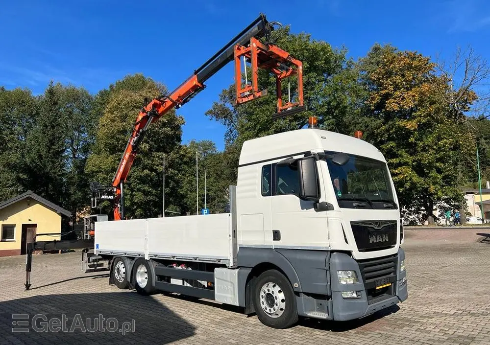 MAN 26.460 TGX skrzyniowy z HDS ATLAS 165.2, 518 t.km. 