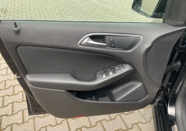 MERCEDES-BENZ Klasa B 180 CDI