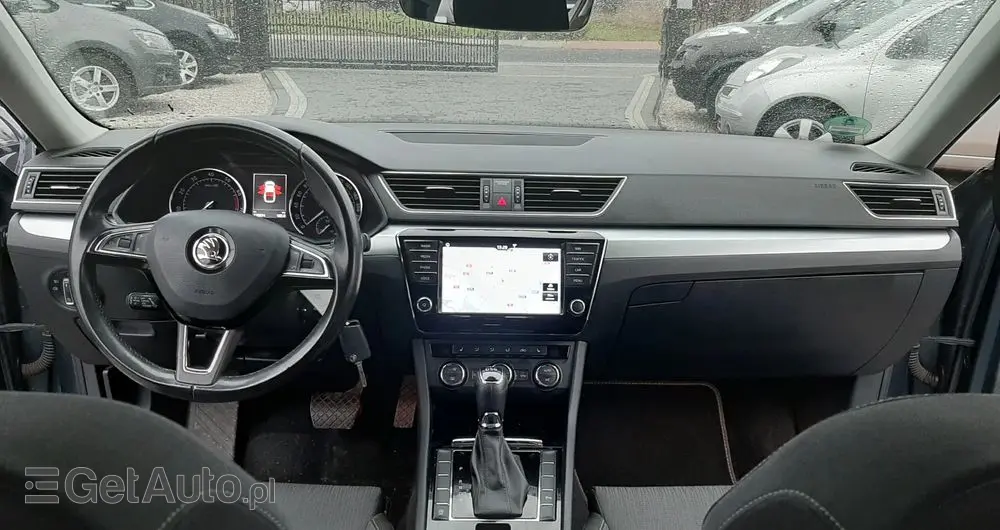 SKODA Superb 1.4 TSI ACT DSG Active