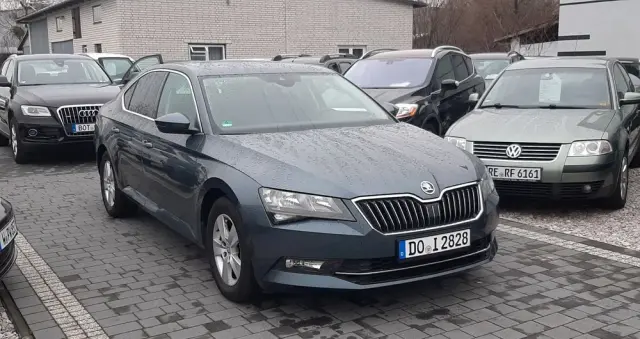 SKODA Superb 1.4 TSI ACT DSG Active