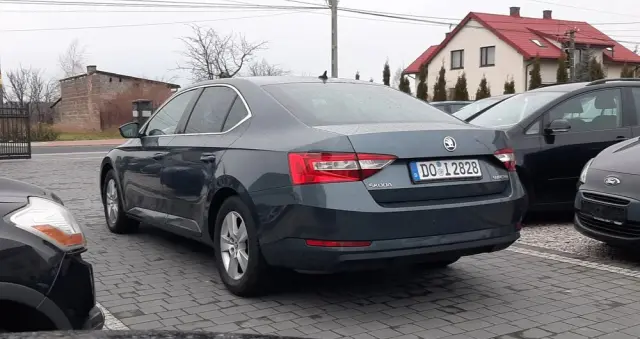 SKODA Superb 1.4 TSI ACT DSG Active
