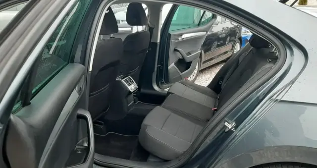 SKODA Superb 1.4 TSI ACT DSG Active