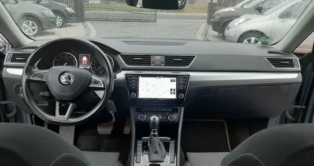 SKODA Superb 1.4 TSI ACT DSG Active