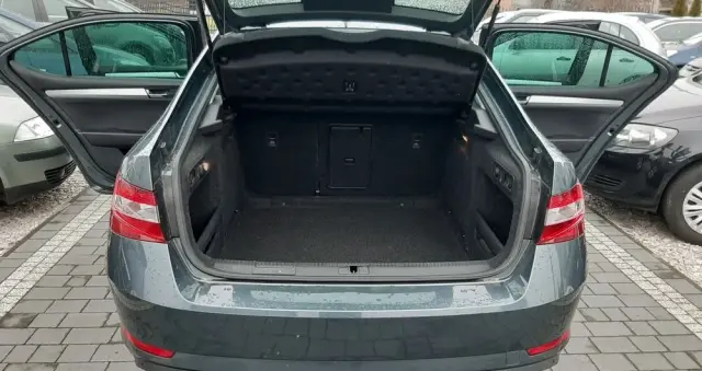 SKODA Superb 1.4 TSI ACT DSG Active