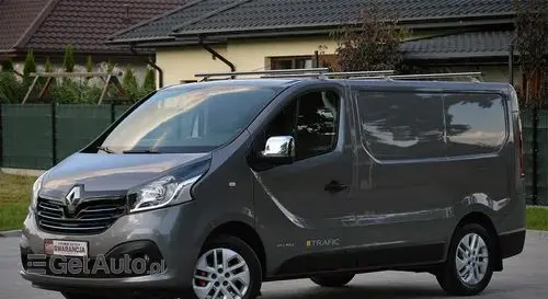 RENAULT Trafic 