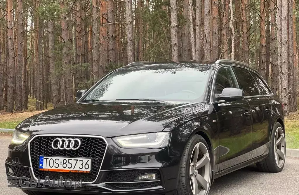 AUDI A4 
