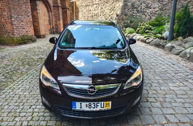 OPEL Astra 