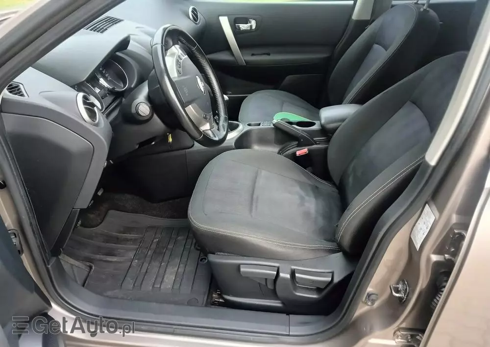 NISSAN Qashqai+2 2.0 Tekna