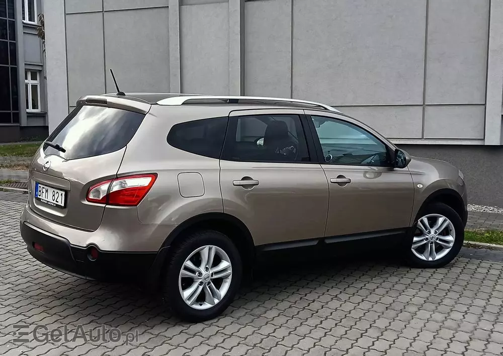 NISSAN Qashqai+2 2.0 Tekna