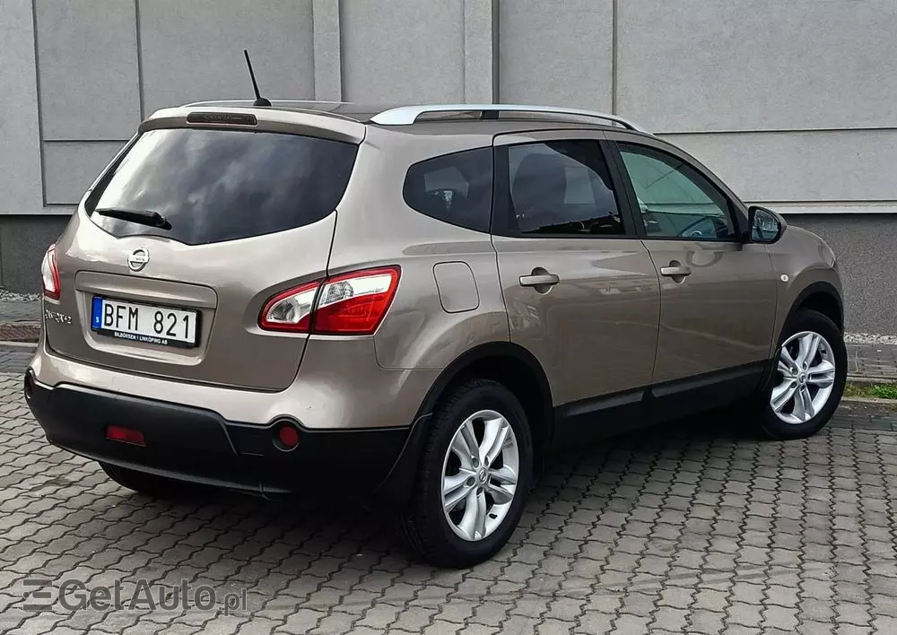 NISSAN Qashqai+2 2.0 Tekna