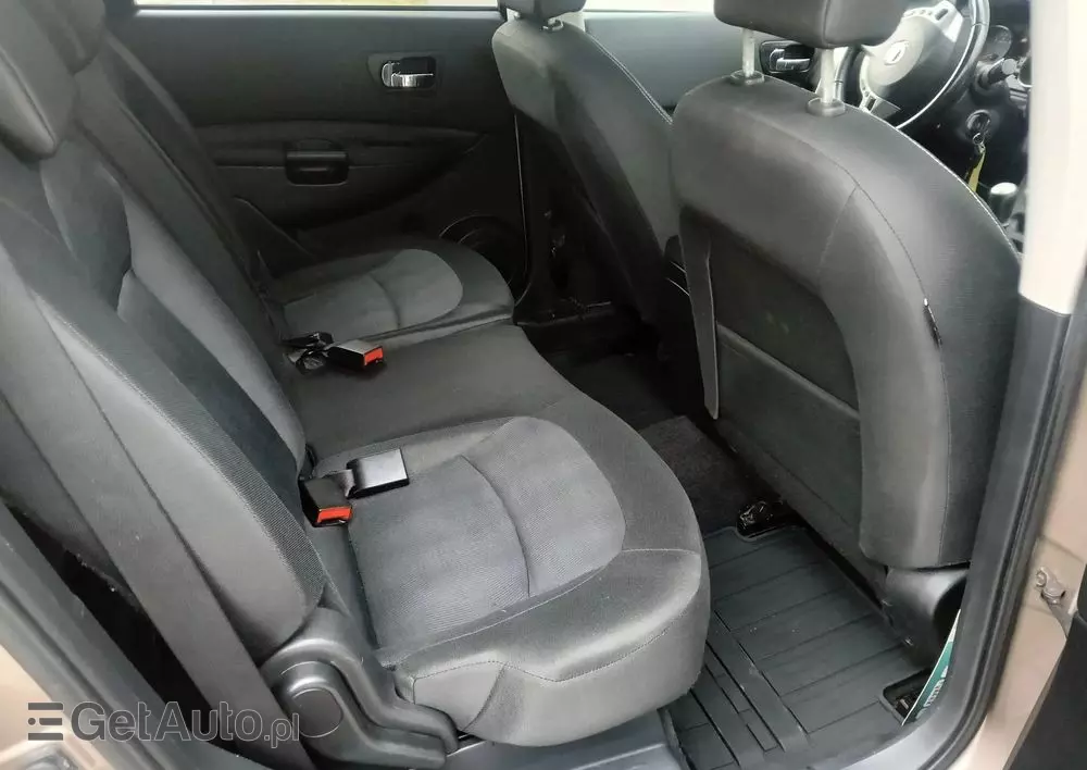 NISSAN Qashqai+2 2.0 Tekna