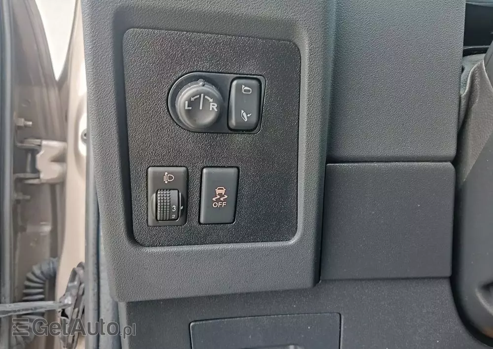 NISSAN Qashqai+2 2.0 Tekna