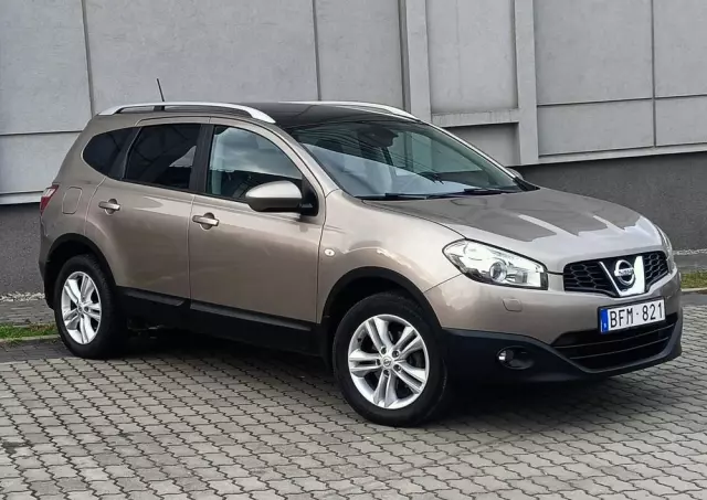 NISSAN Qashqai+2 2.0 Tekna