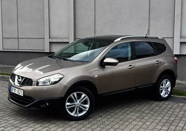 NISSAN Qashqai+2 2.0 Tekna