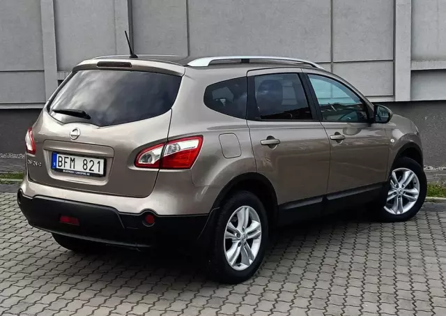 NISSAN Qashqai+2 2.0 Tekna