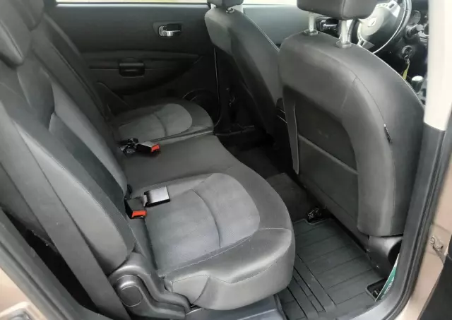 NISSAN Qashqai+2 2.0 Tekna