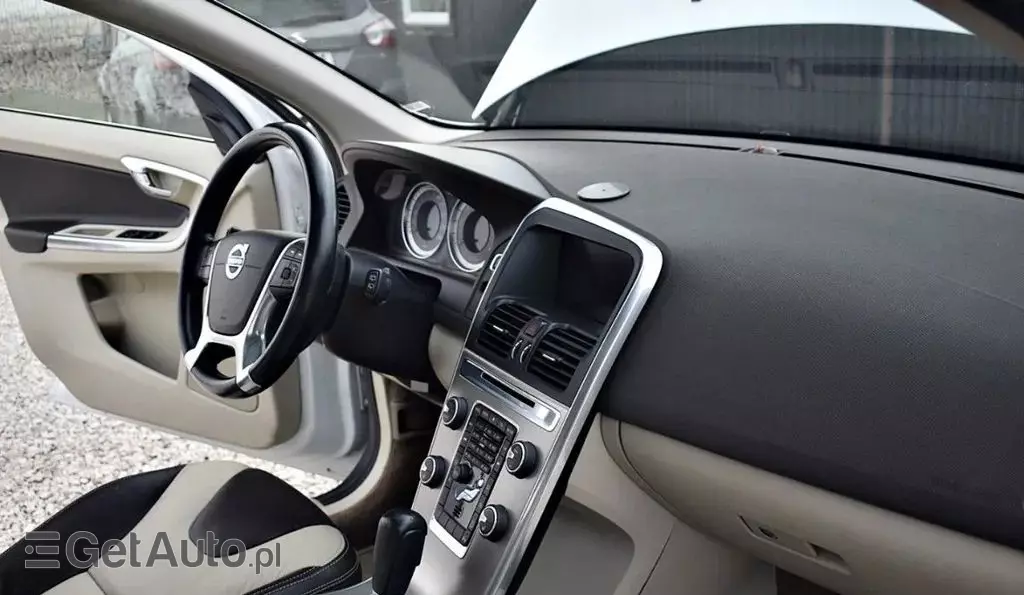 VOLVO Xc 60 