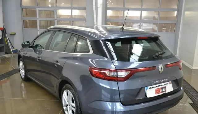 RENAULT Megane 