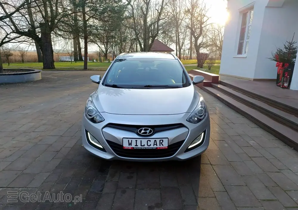 HYUNDAI I30 I30cw 1.4 CRDi Trend